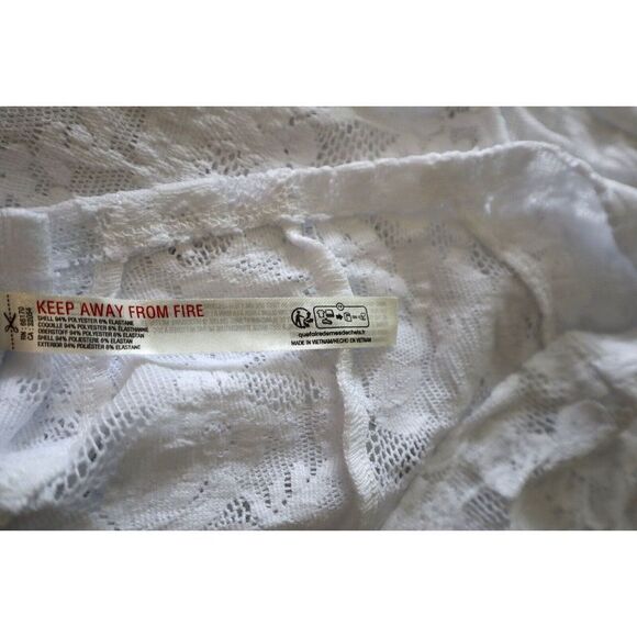 Intimately Free People OB1817155 Women's Sz Small White Floral Lace L/S Crop Top - Picture 8 of 9